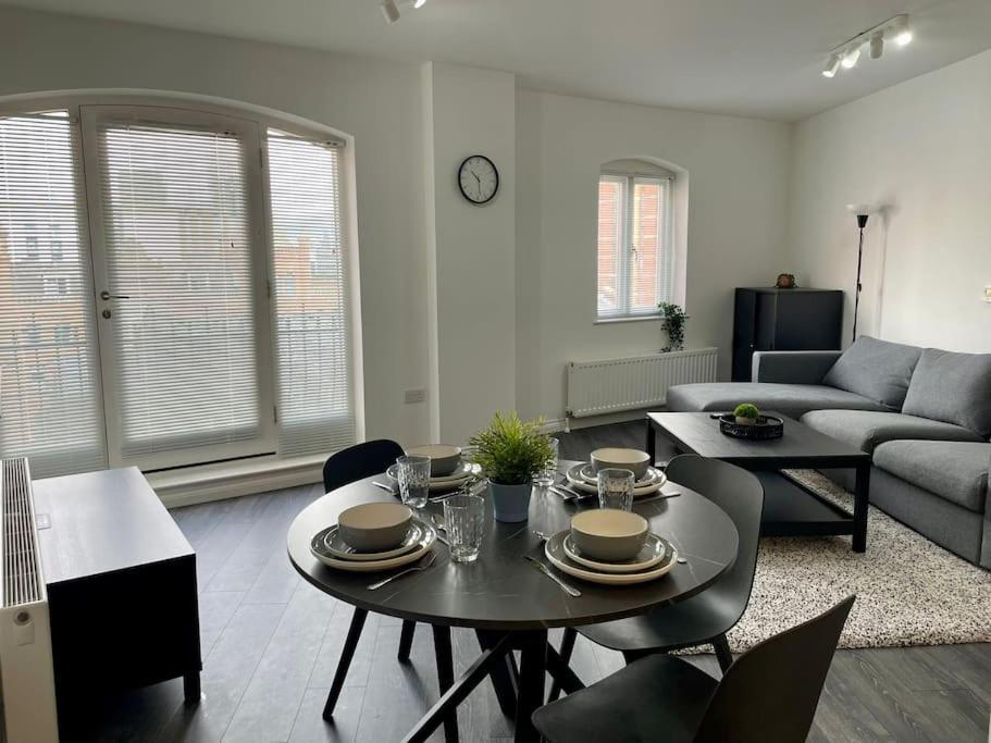 Elegant Belfast City Centre Apt Walk Everywhere Exterior foto